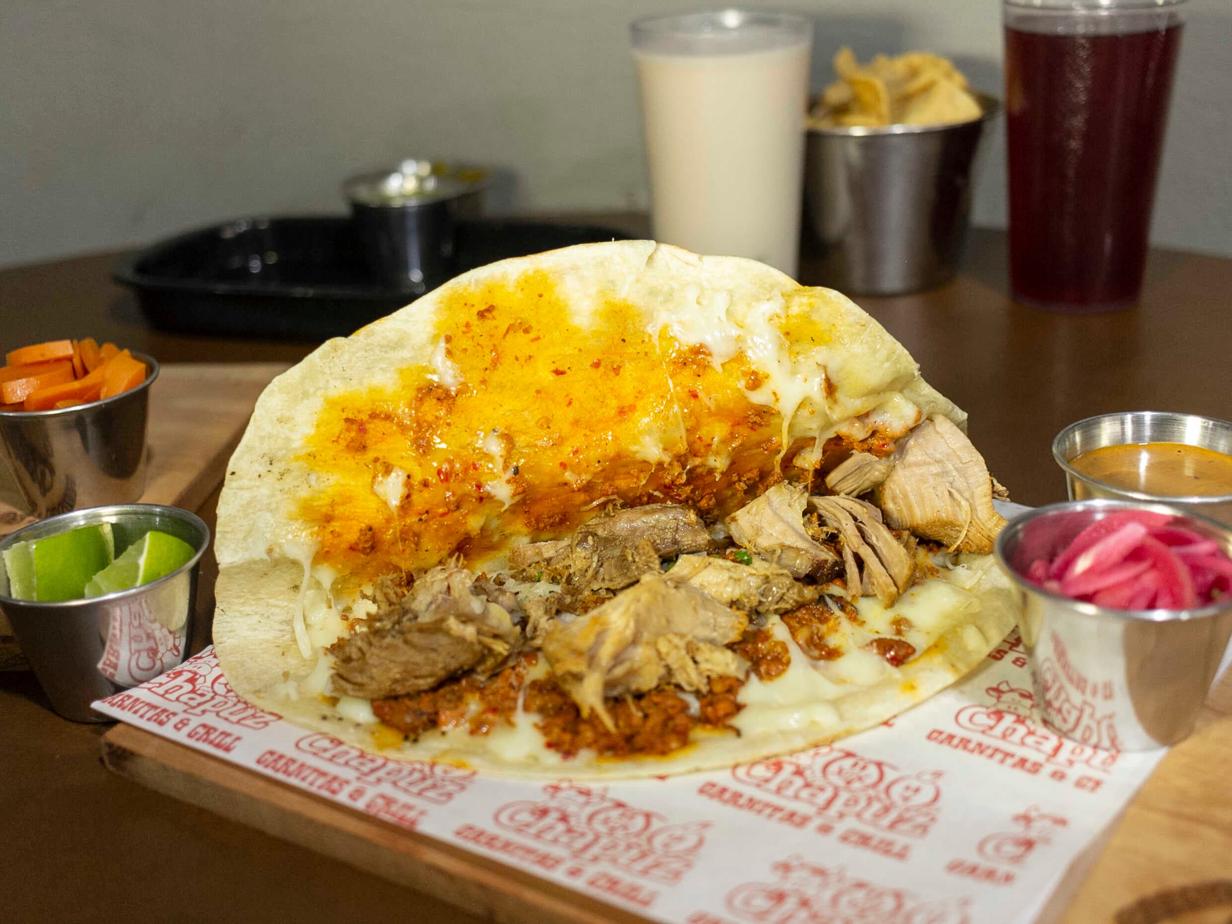 Mega quesadilla Mixta