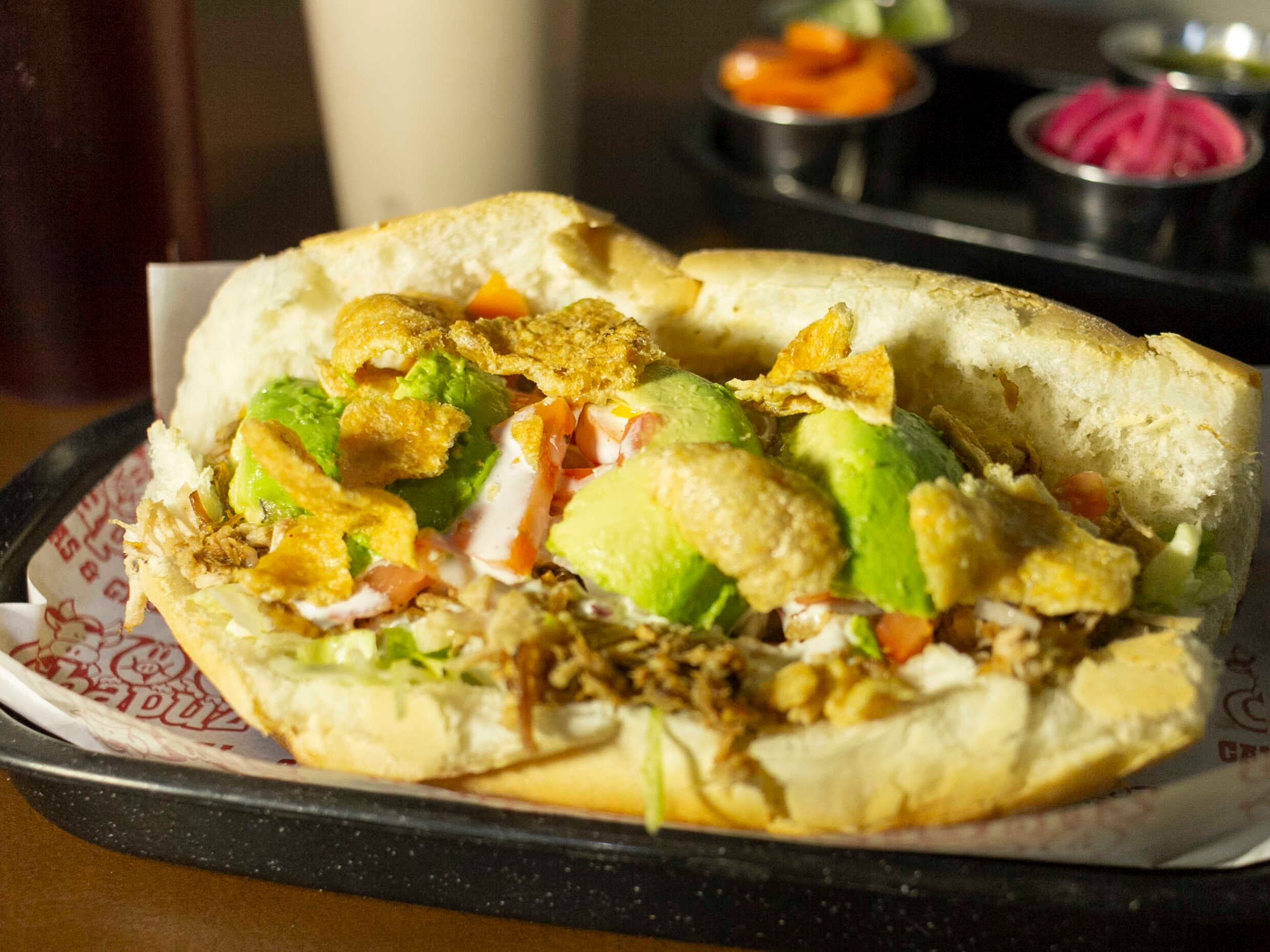 Torta de Carnitas