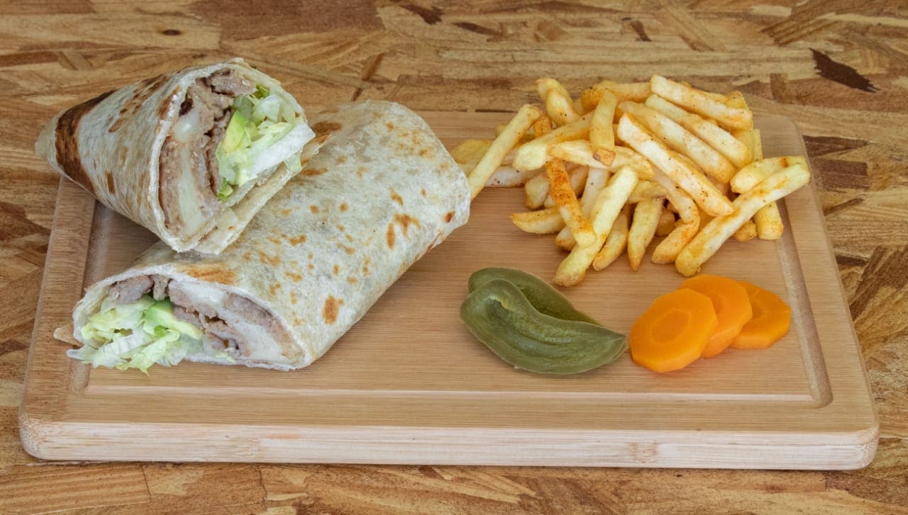 Burrito Milanesa Res Empanizada con Papas