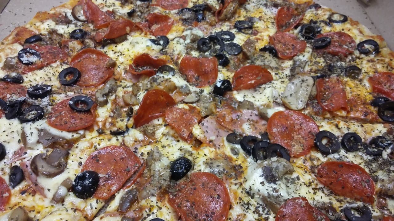 Pizza Caprichosa