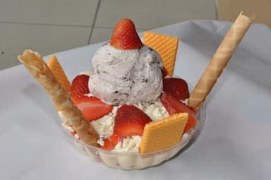 Fresas con helado.