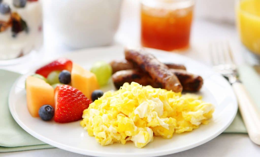 Desayuno Americano Healthy*1 + Arepas de Queso