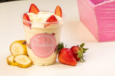 Fresas con Crema y Banano