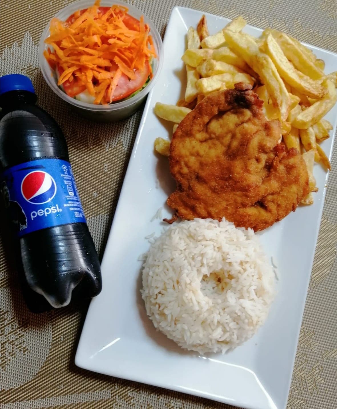 Combo Milanesa de Pollo