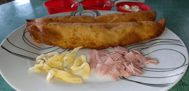 Empanada de Chorizo y Jamón