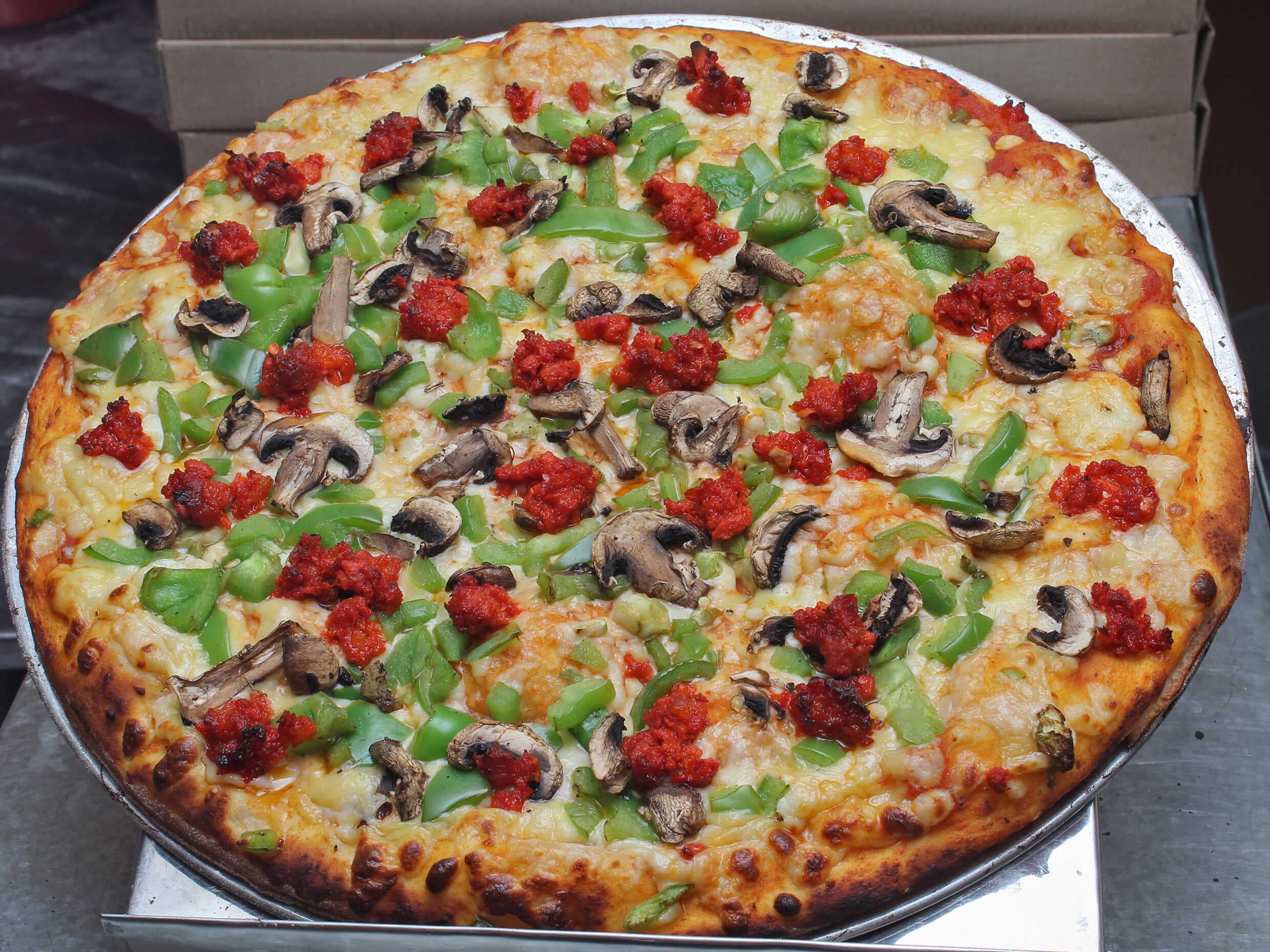 Pizza Familiar Mia