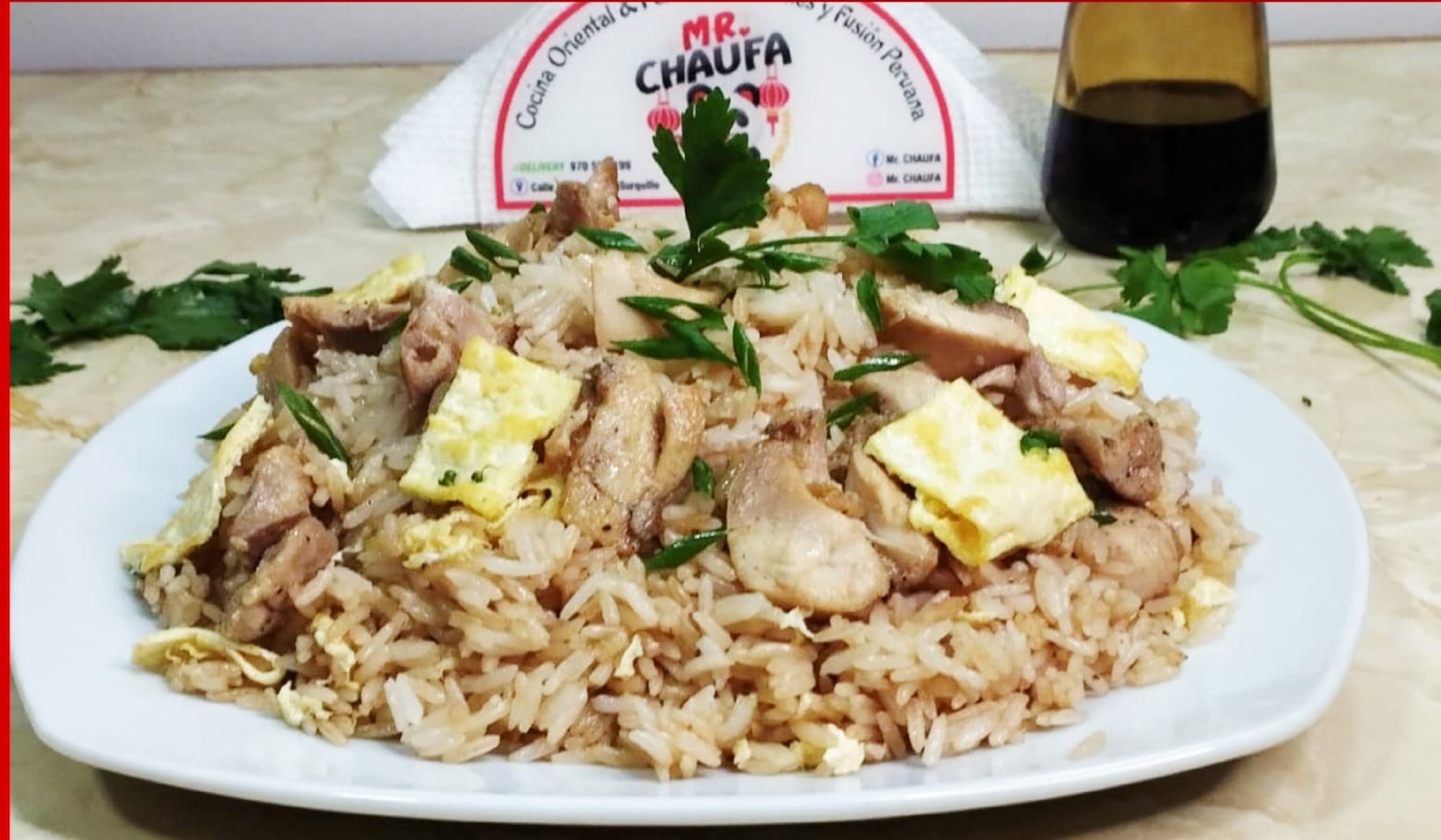 Menú Chaufa de Pollo + Inca Kola 500ml