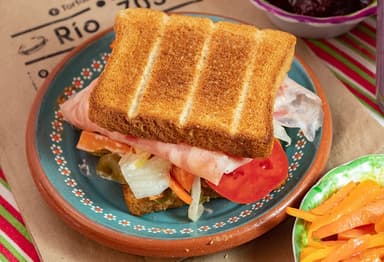 Sándwich de Queso de Puerco