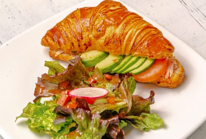 Croissant de Pavo y Queso
