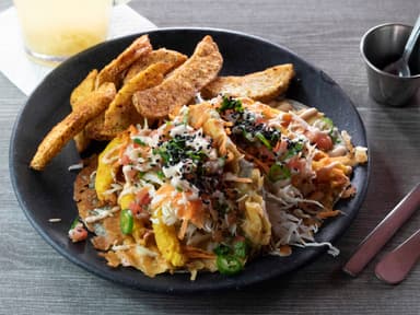 Tacos Ensenada de Pescado Tempura y papas fritas