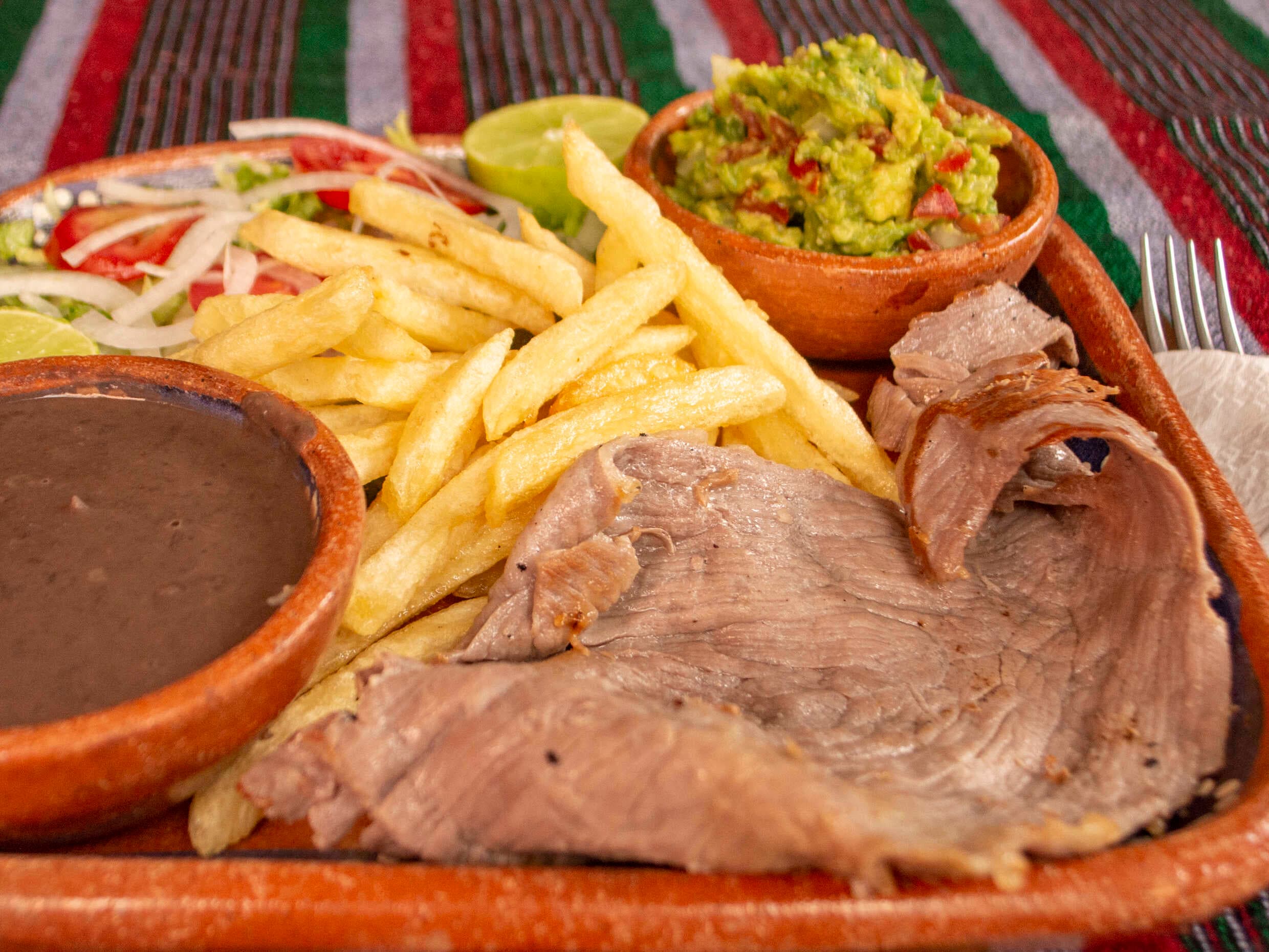 Carne servida