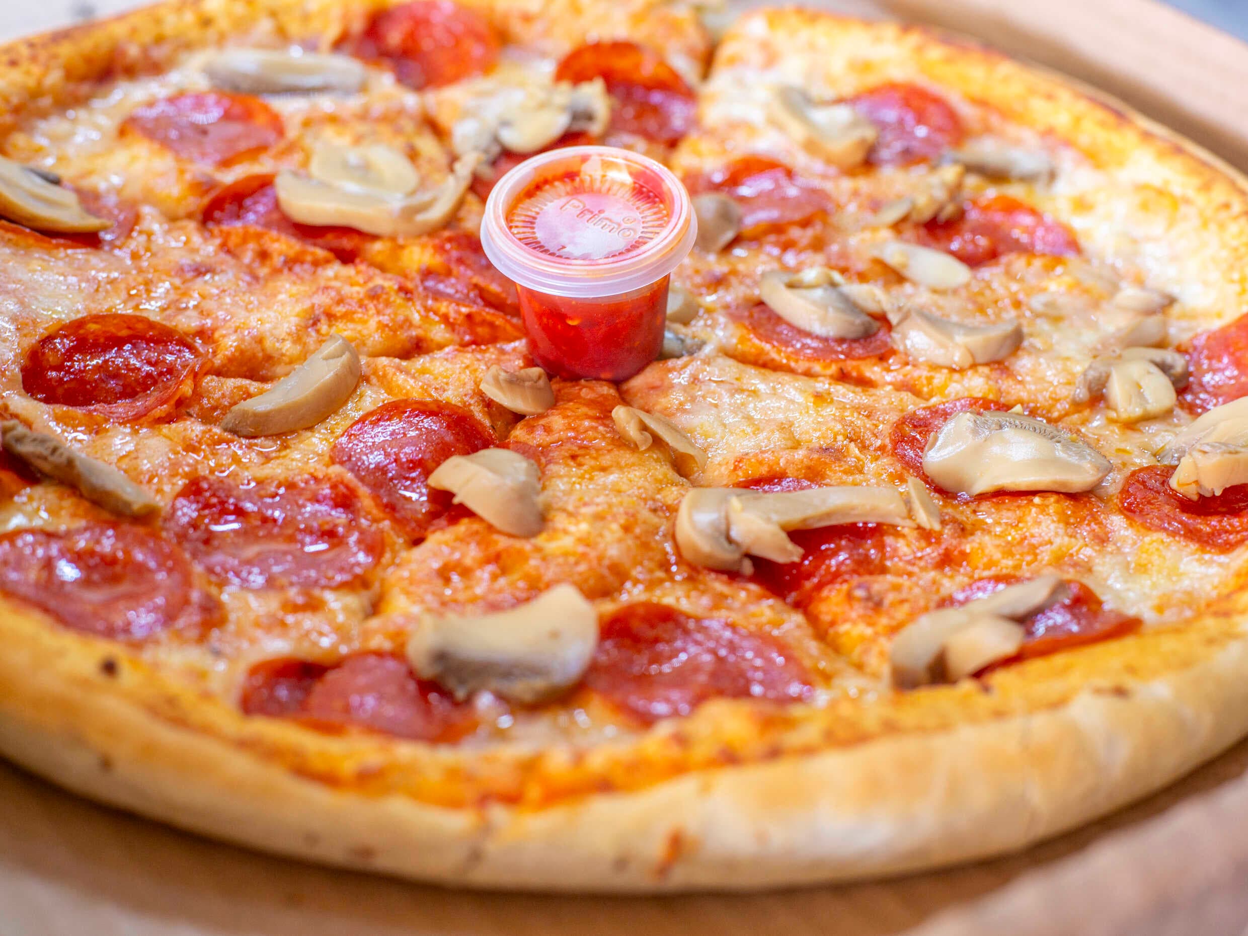 Pizza Pepperoni Familiar