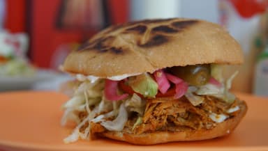 Torta Cochinita