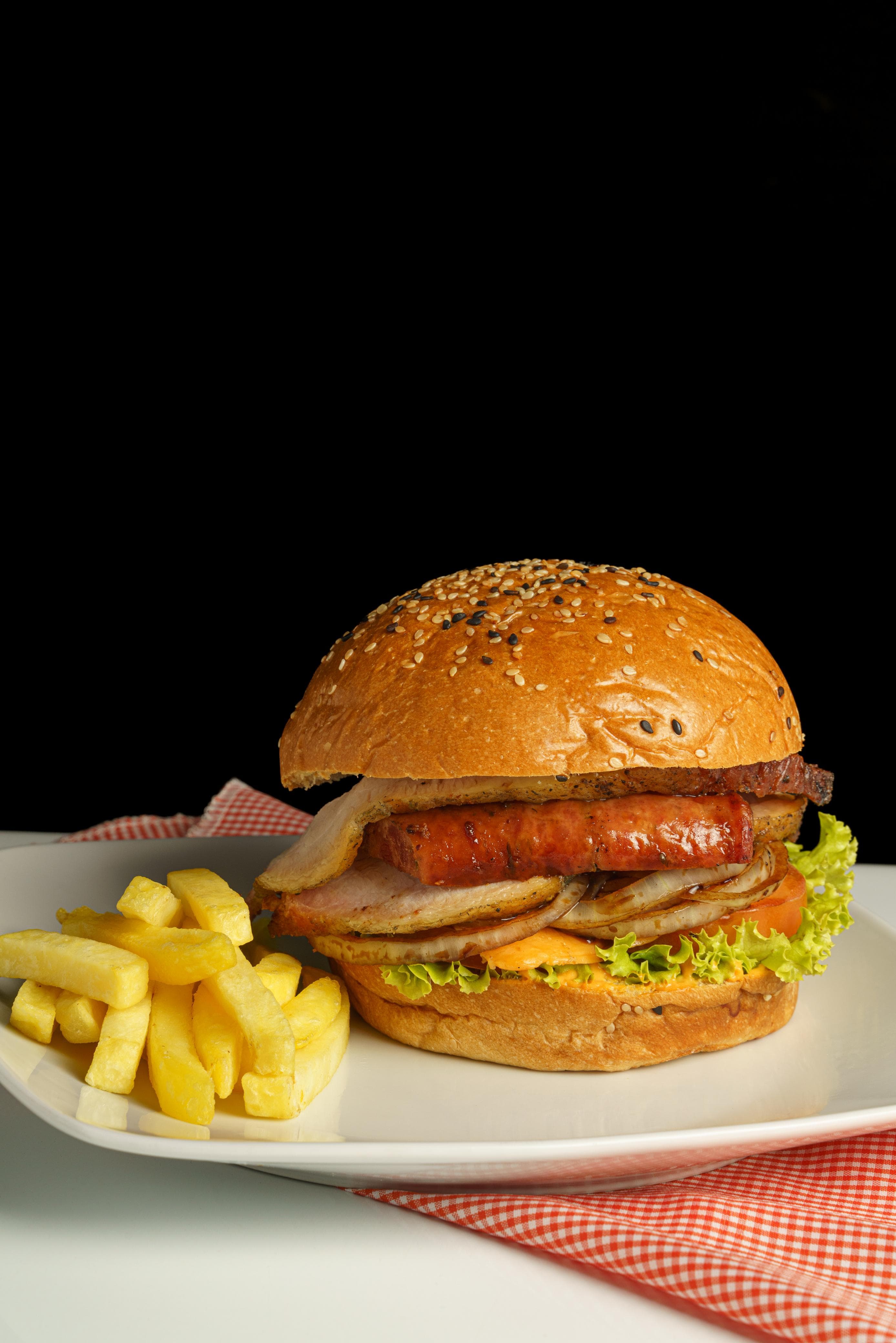 Hamburguesa LLanera + Papas