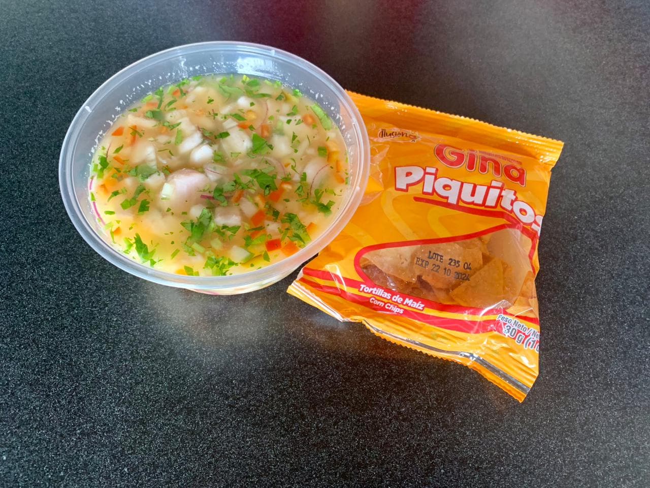 Ceviche de Pescado Mediano + Piquitos