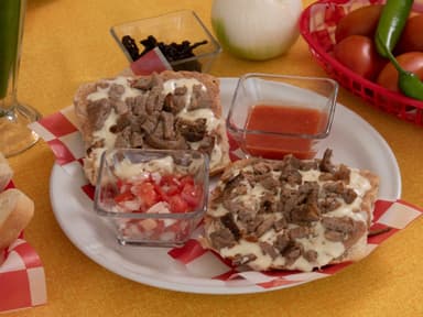 Molletes con Carne