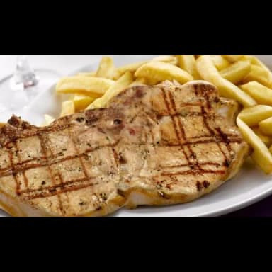 Carnes a la Parrilla (Res, Cerdo o Pechuga)