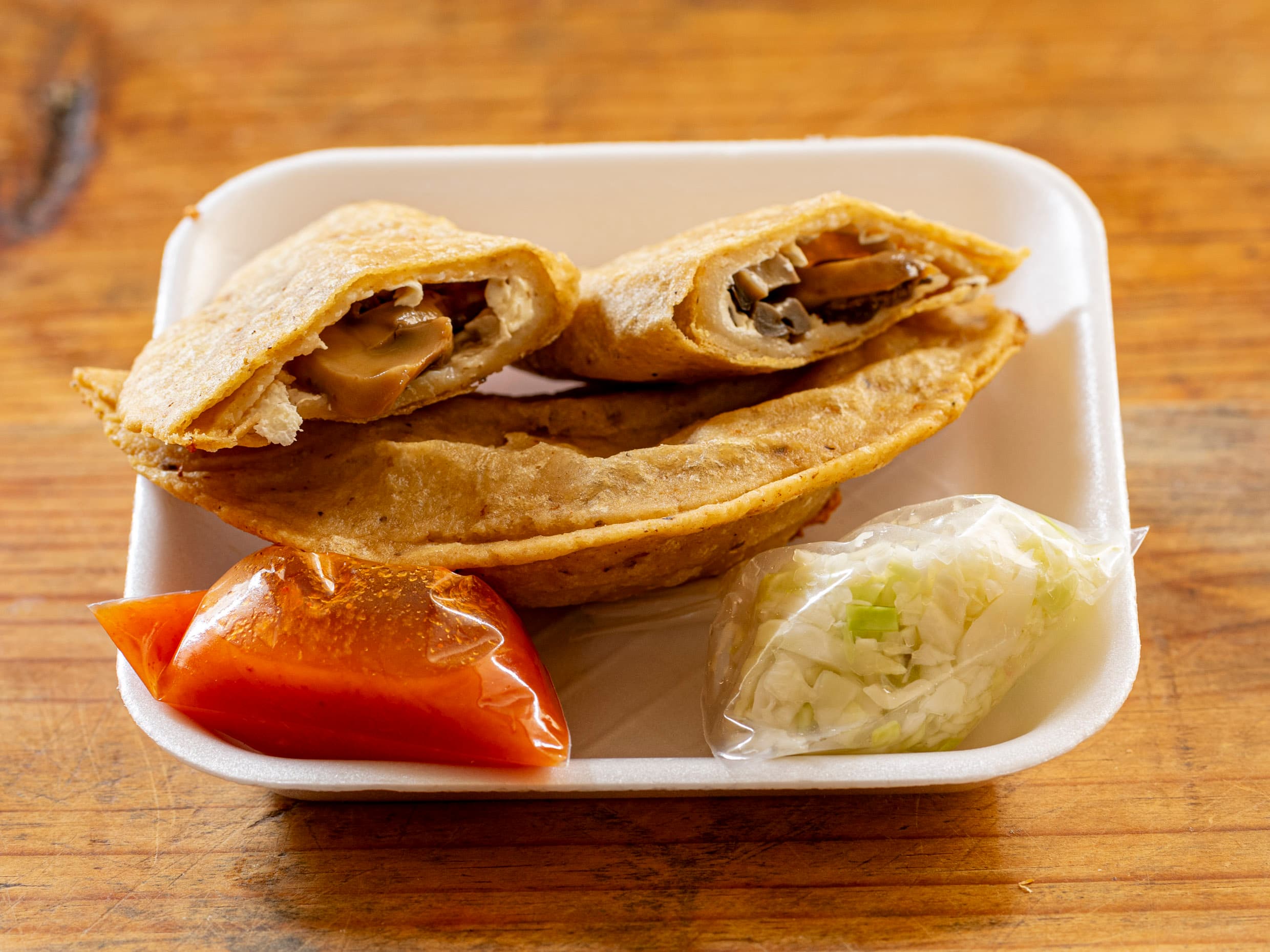Empanada de Queso de Hebra y Champiñones