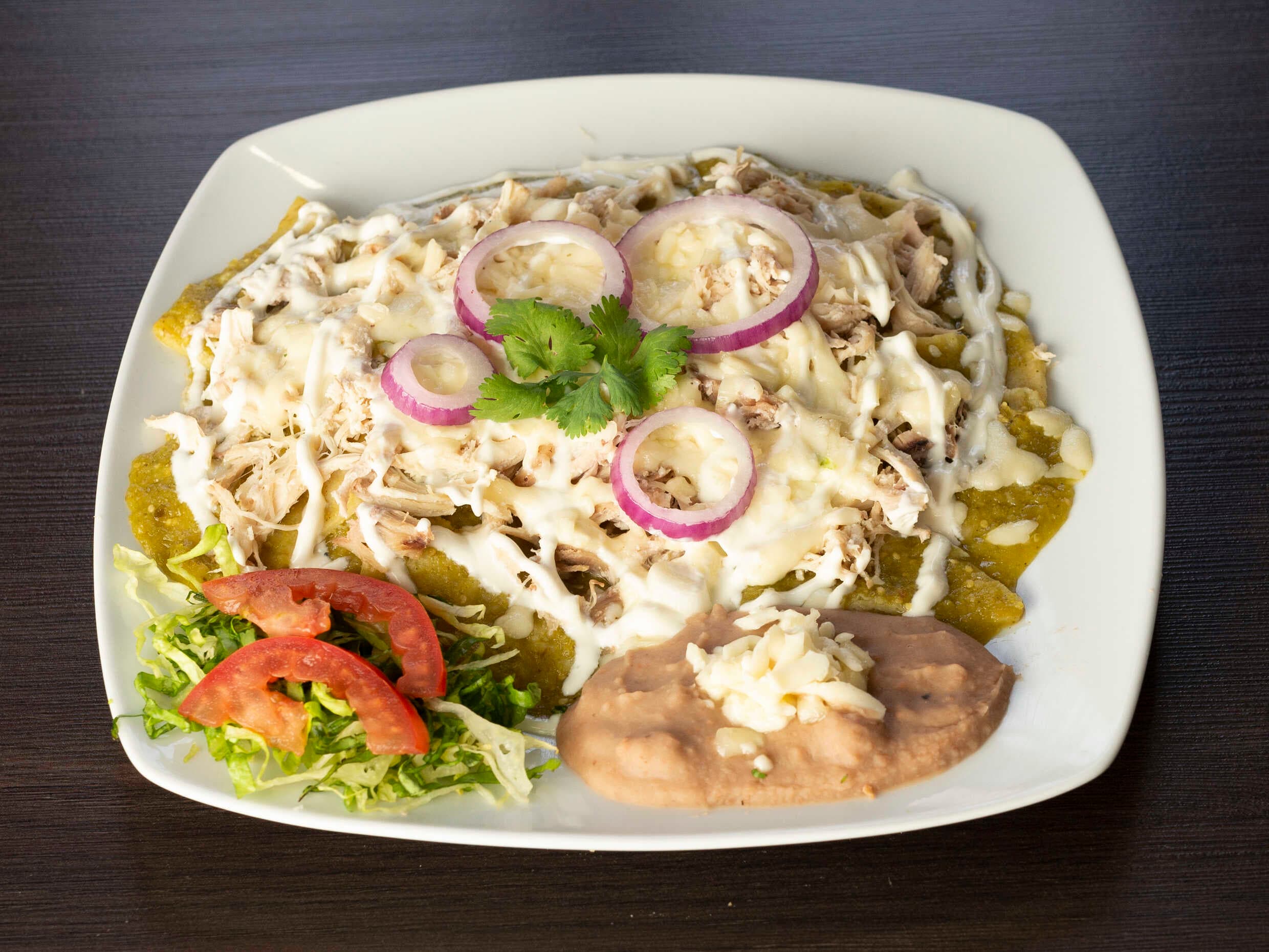 Chilaquiles con pollo