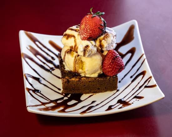 Brownie con helado