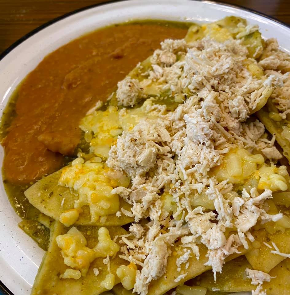 Chilaquiles Con Pollo