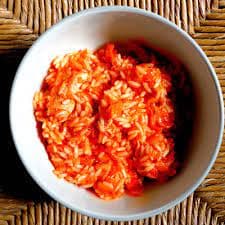 Arroz con Pollo en Salsa de Tomate