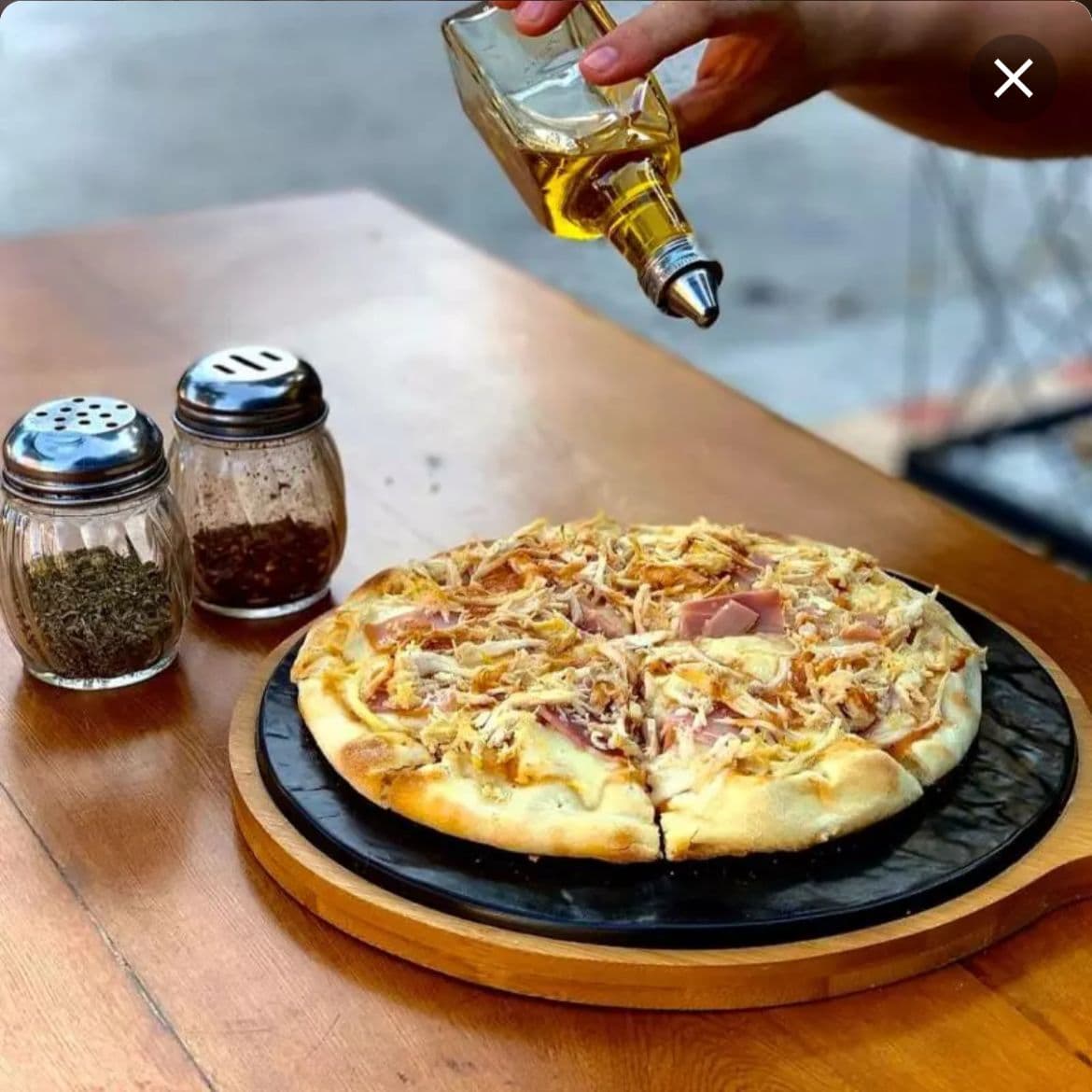 Pizza Clásica Pollo Jamón