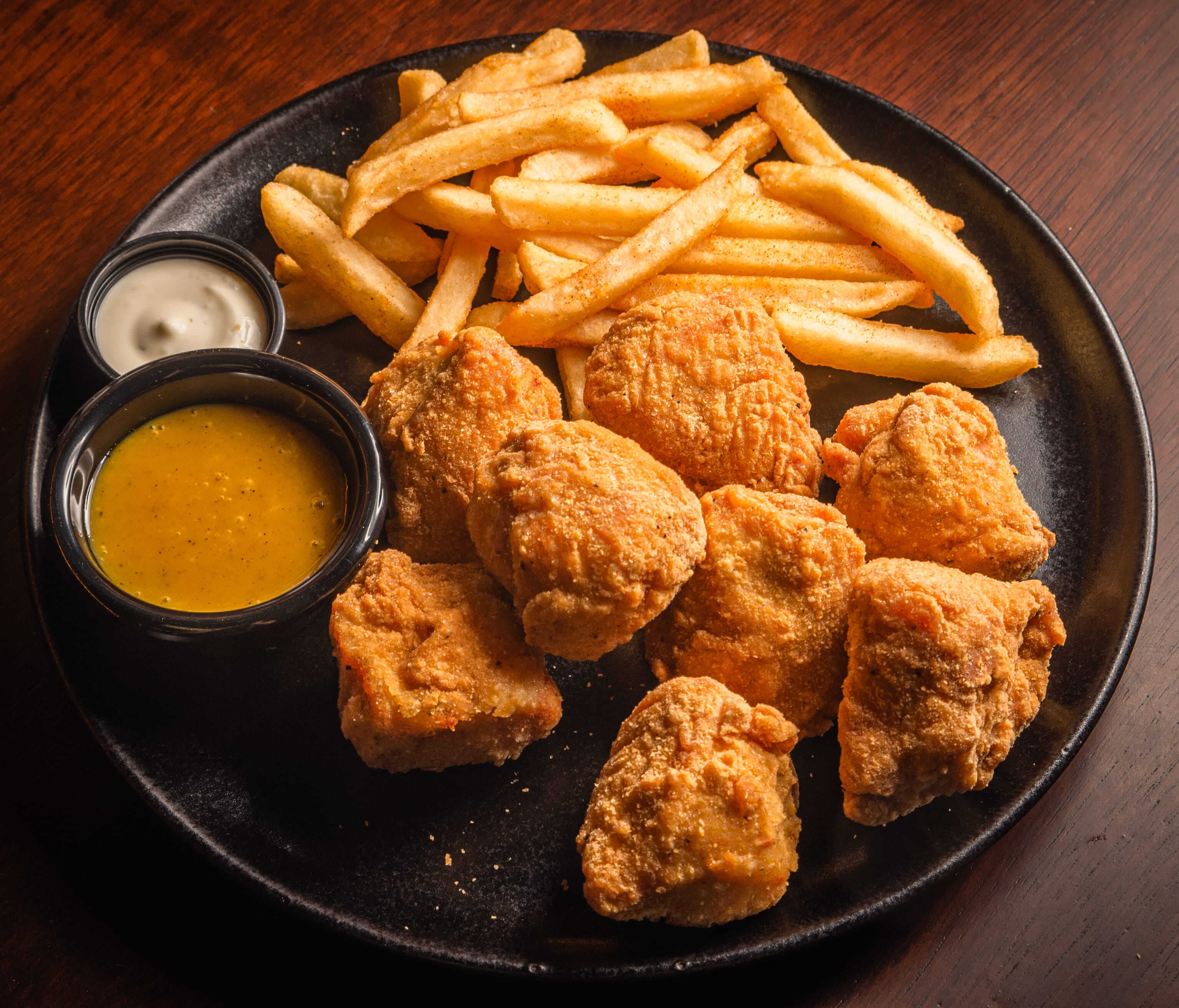 Boneless x8 + Papas
