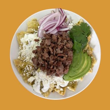 Chilaquiles con Arrachera Medianos