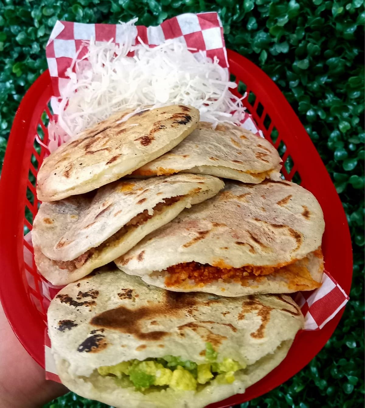 Gordita de Nopalitos