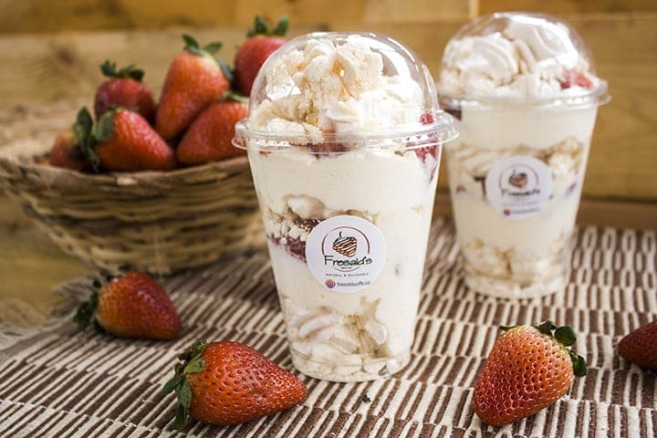 1 Merengon con Crema Personal 16 Oz