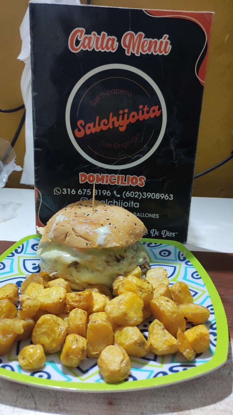 Combo Hamburguesa Sencilla + Papa Amarilla