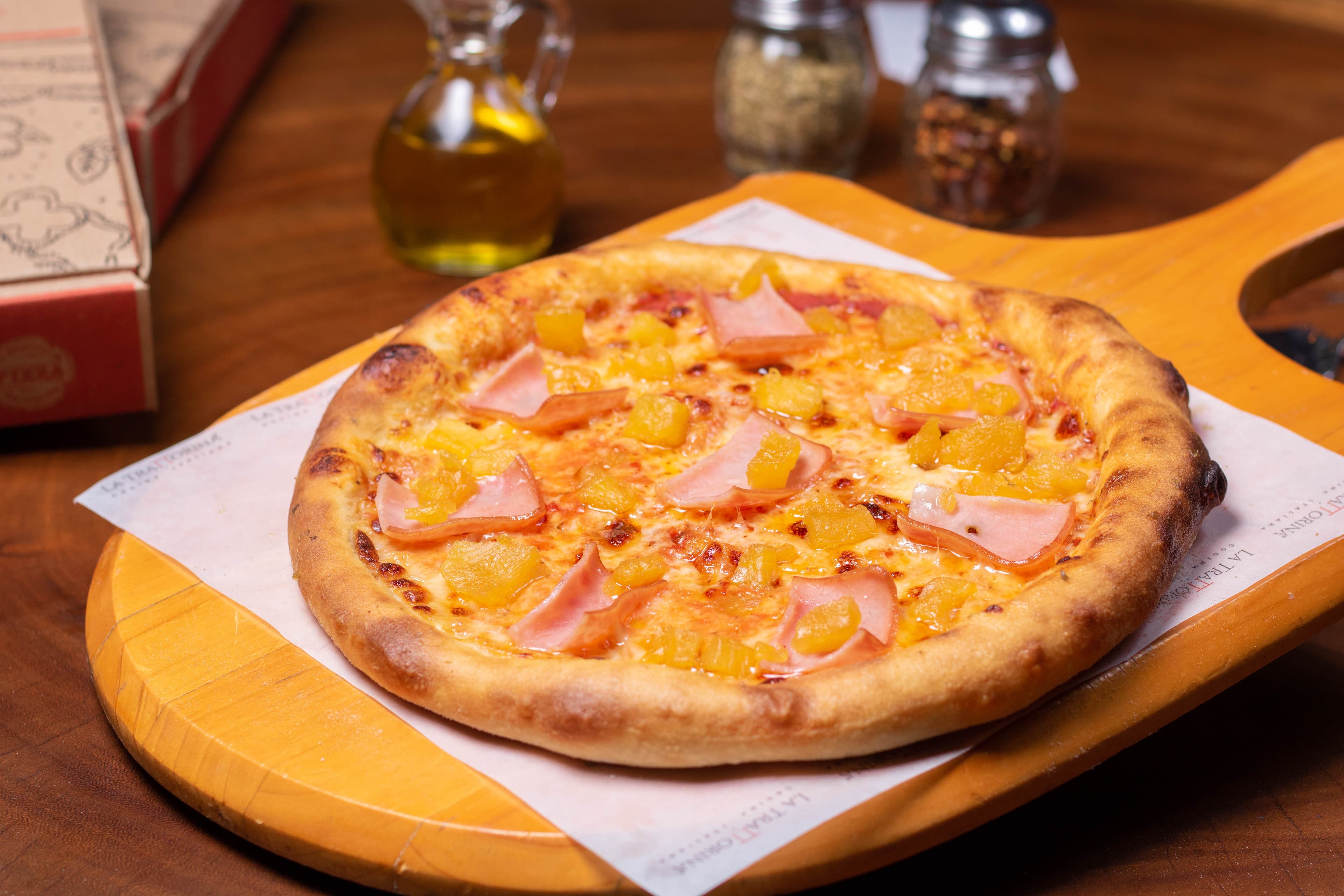 Pizza Hawaiana