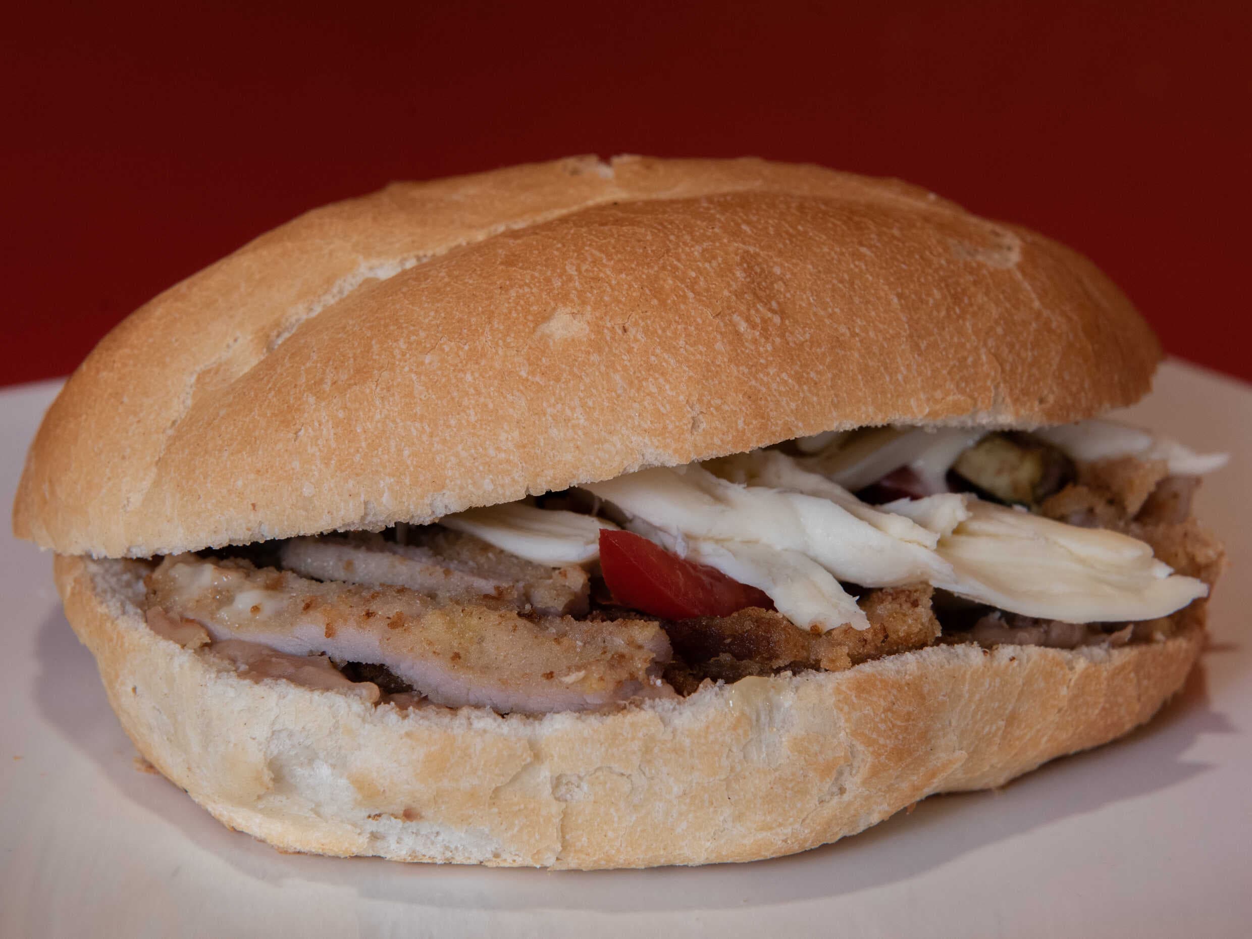 Combo-Torta Cubana + Refresco (355 Ml.)