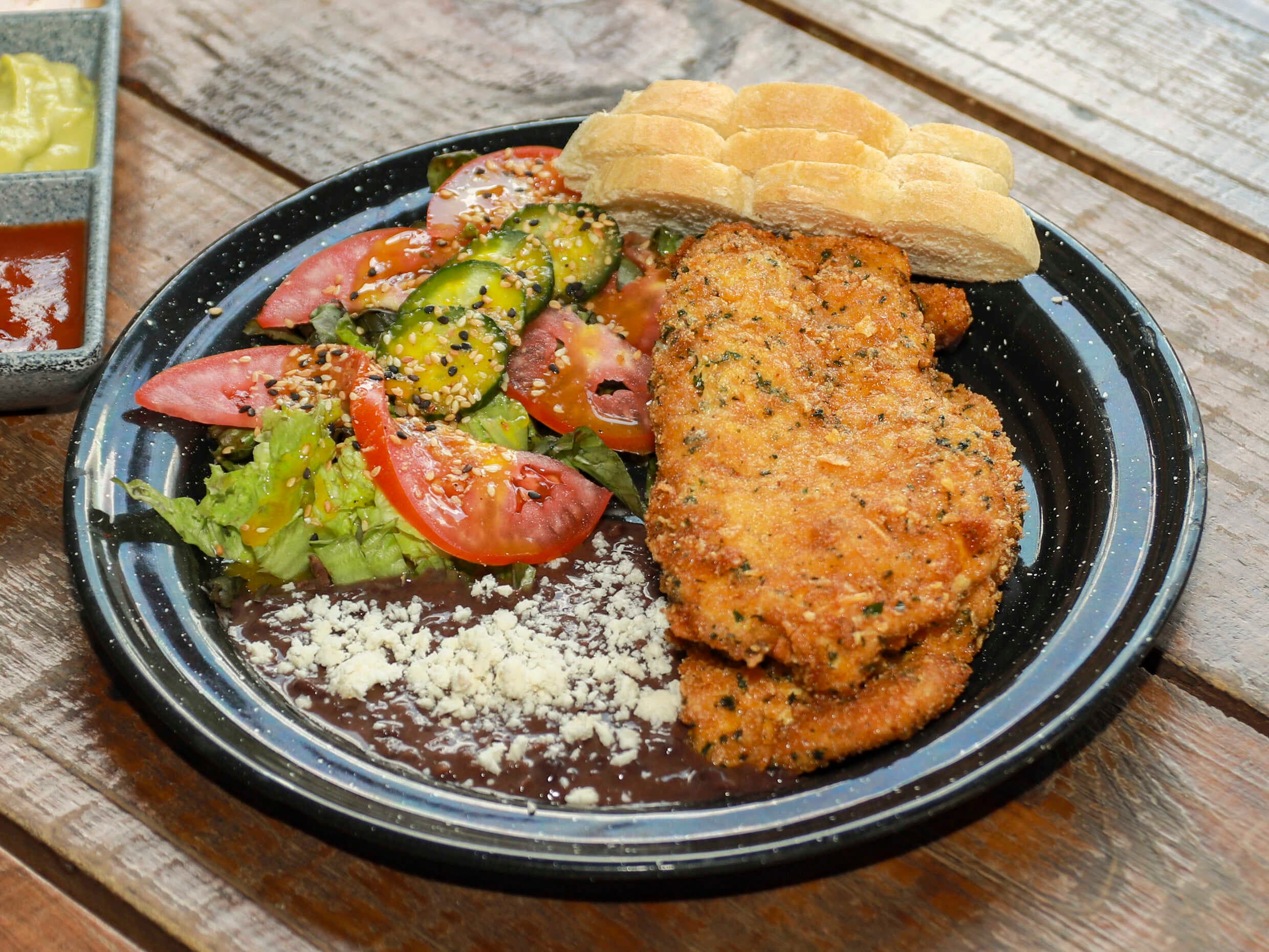 Milanesa de Pollo Empanizada