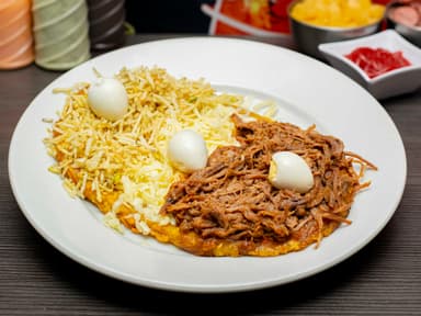 Patacon con Carne