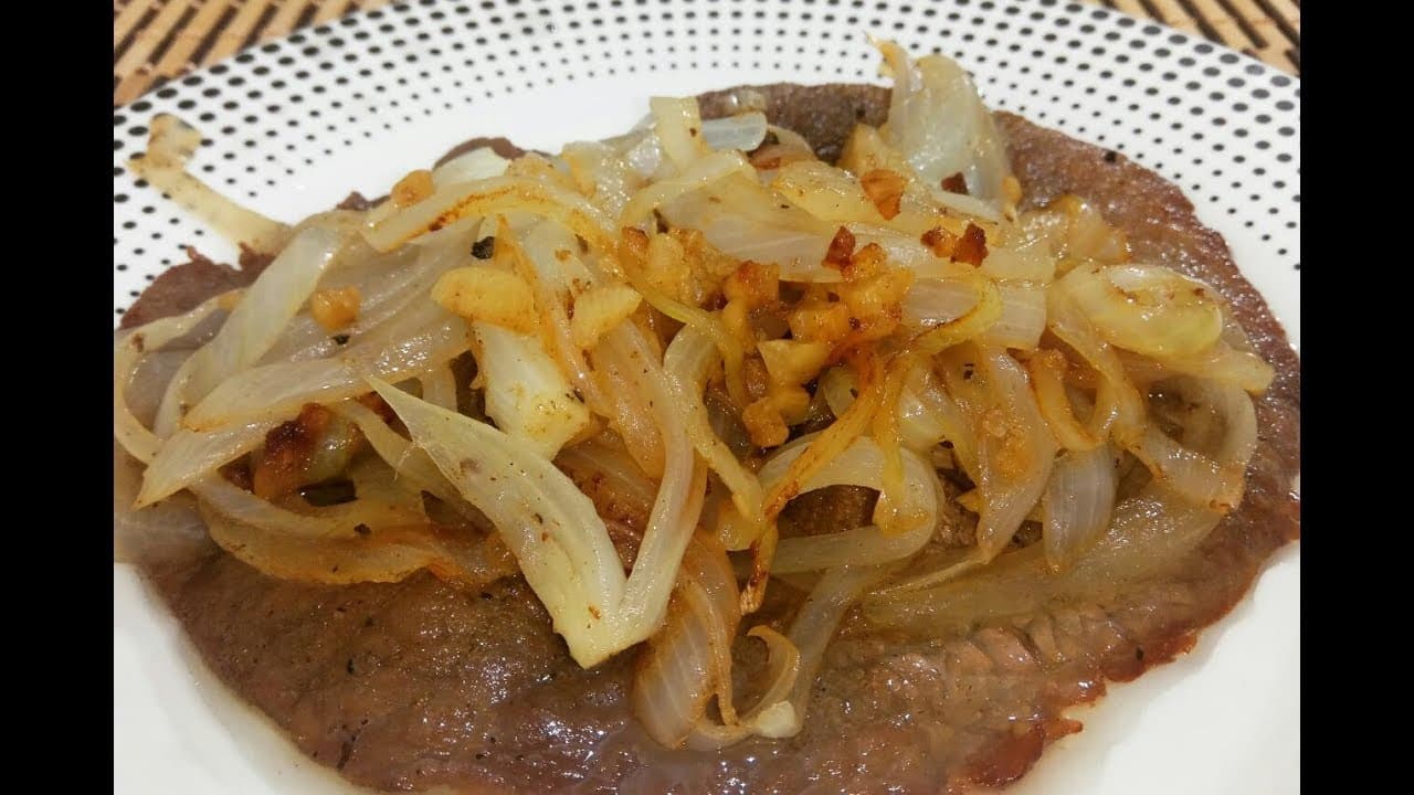 Bistec Encebollado