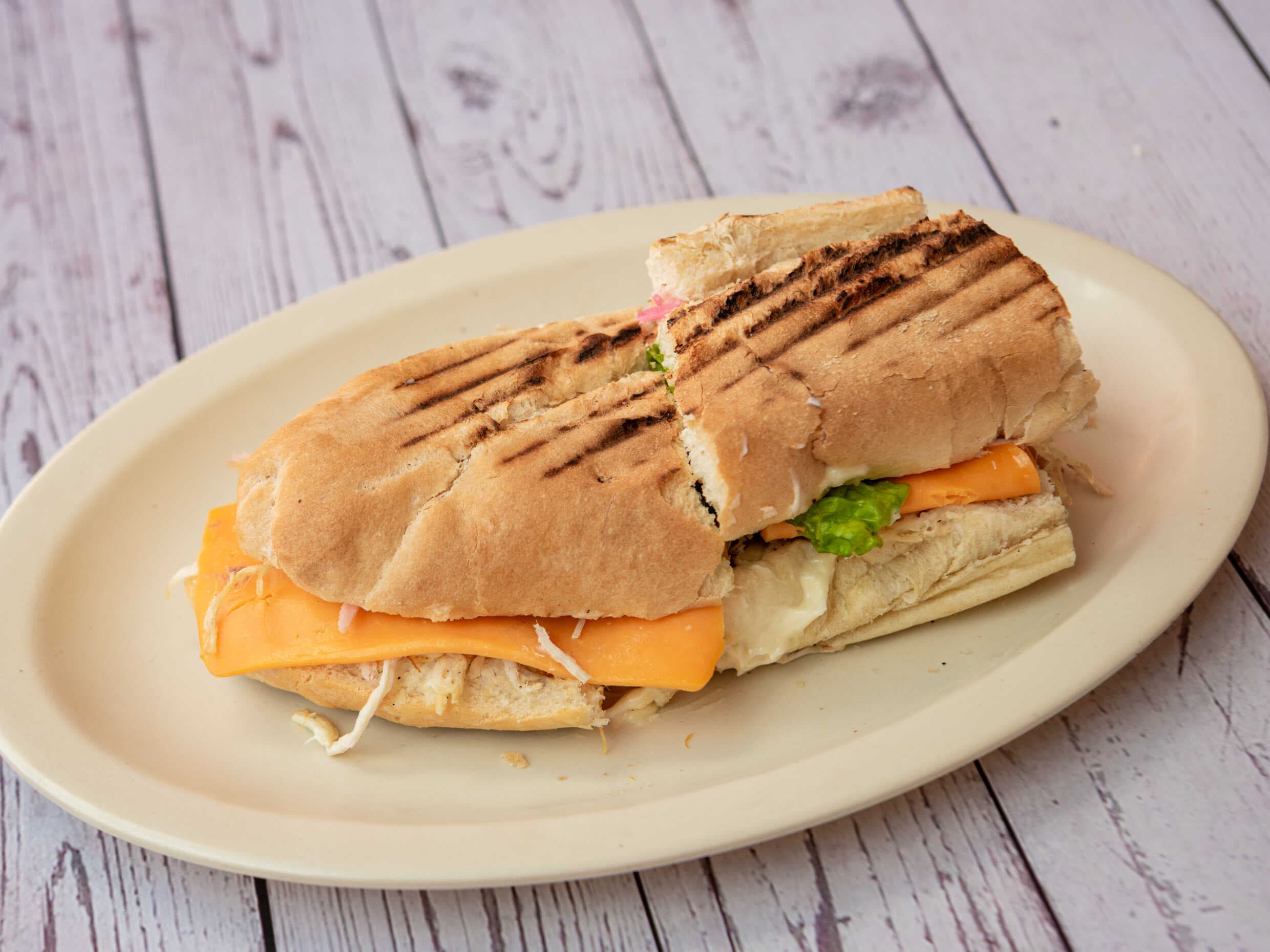 Torta de Pavo y Queso