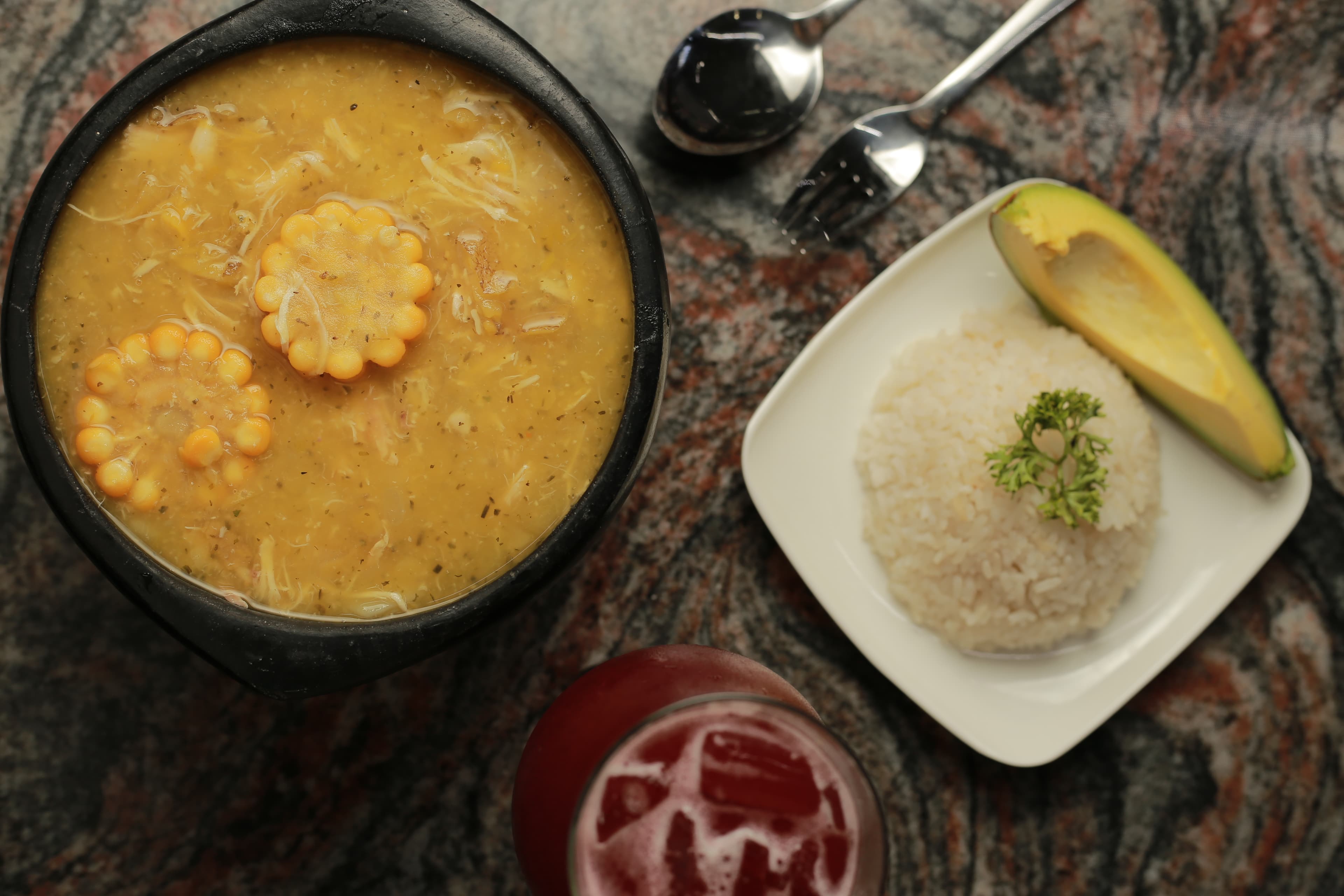 Combo Ajiaco Personal + Arroz Blanco