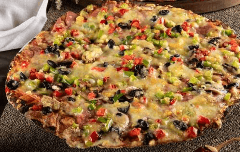 Combo Pizza Capricciosa + Ensalada de la Casa