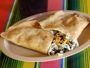 Molote de Huitlacoche