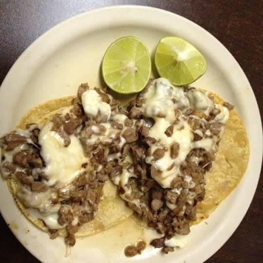 Orden de 4 Tacos de Bistec Con Queso