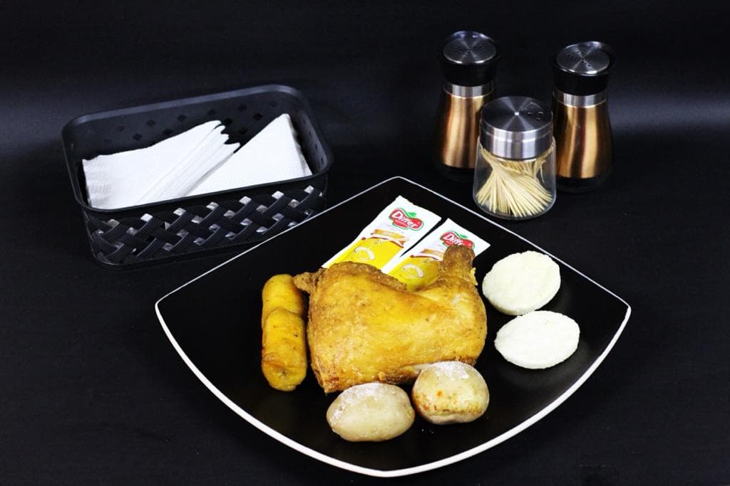 Un Cuarto de Pollo Apanado