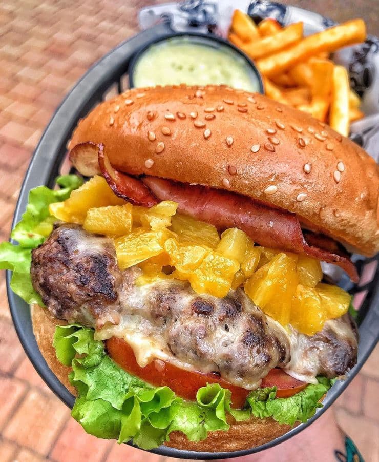 Hamburguesa Hawaiana