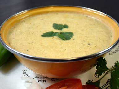Caldo de Queso *