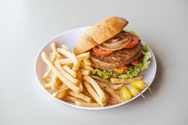 Hamburguesa Grande de Carne con papas