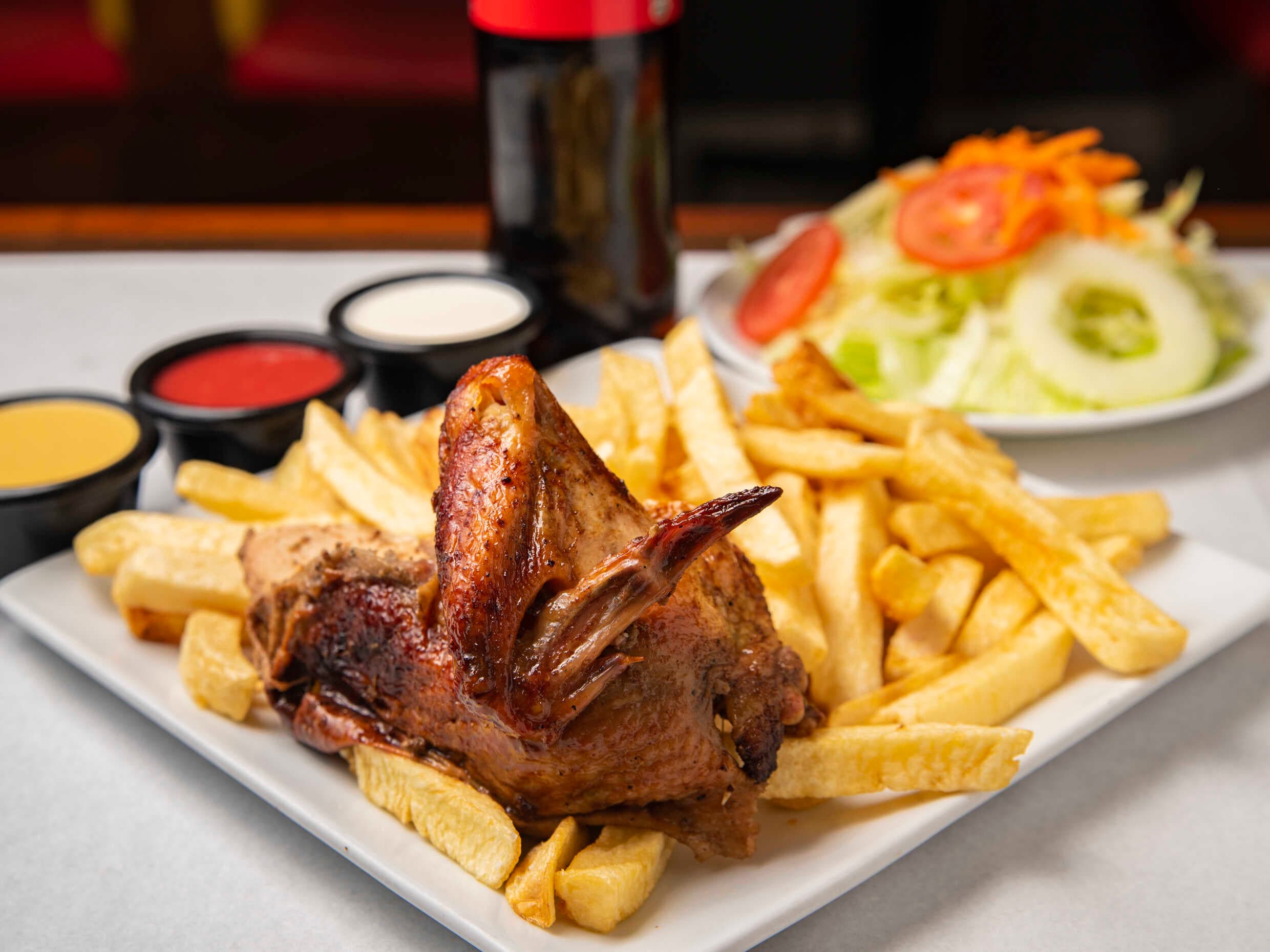 1/4 Pollo Con Bebida. Coca