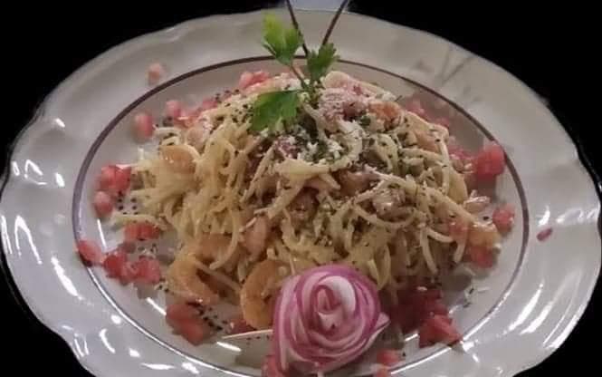Espagueti con Camarones