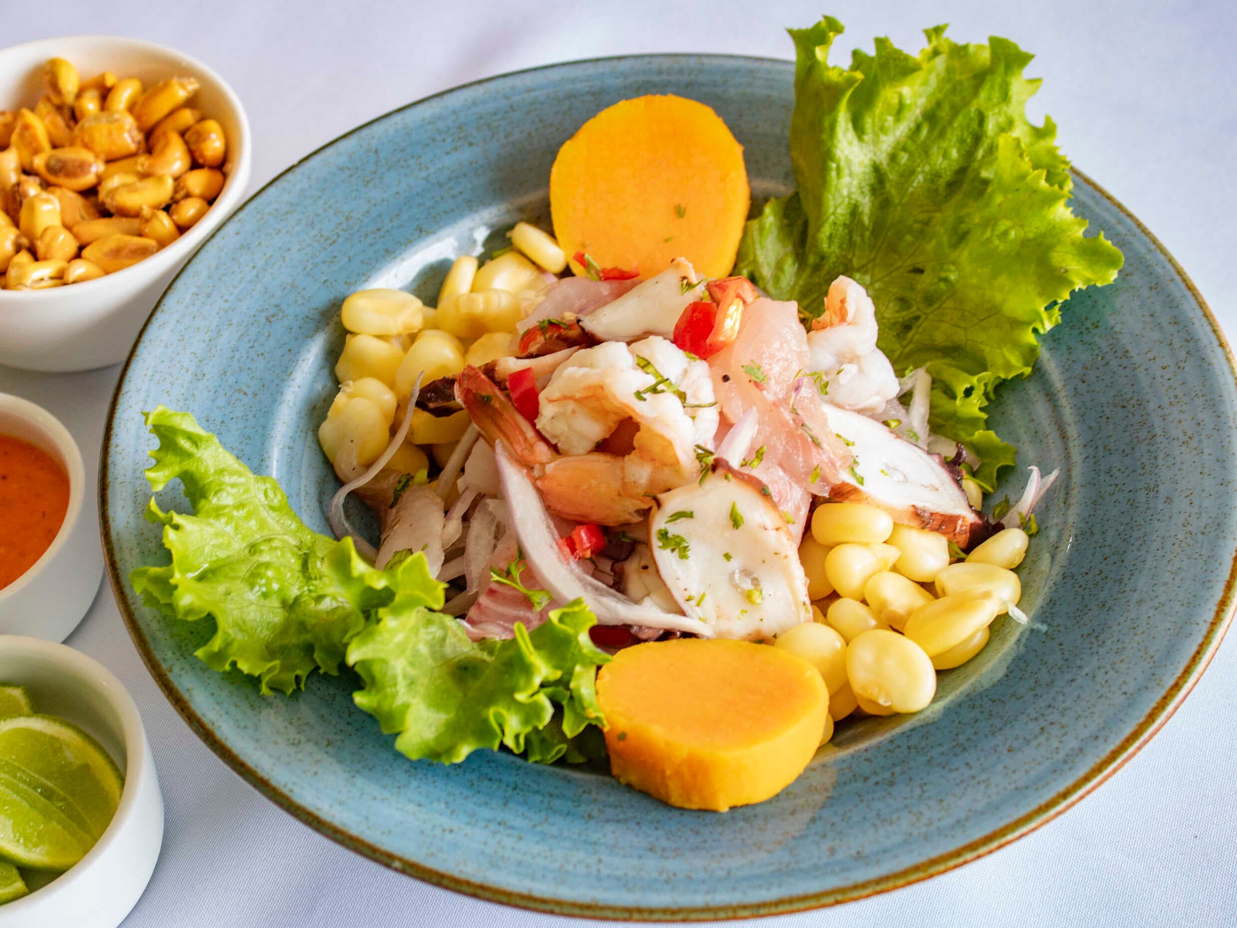 Ceviche Mixto