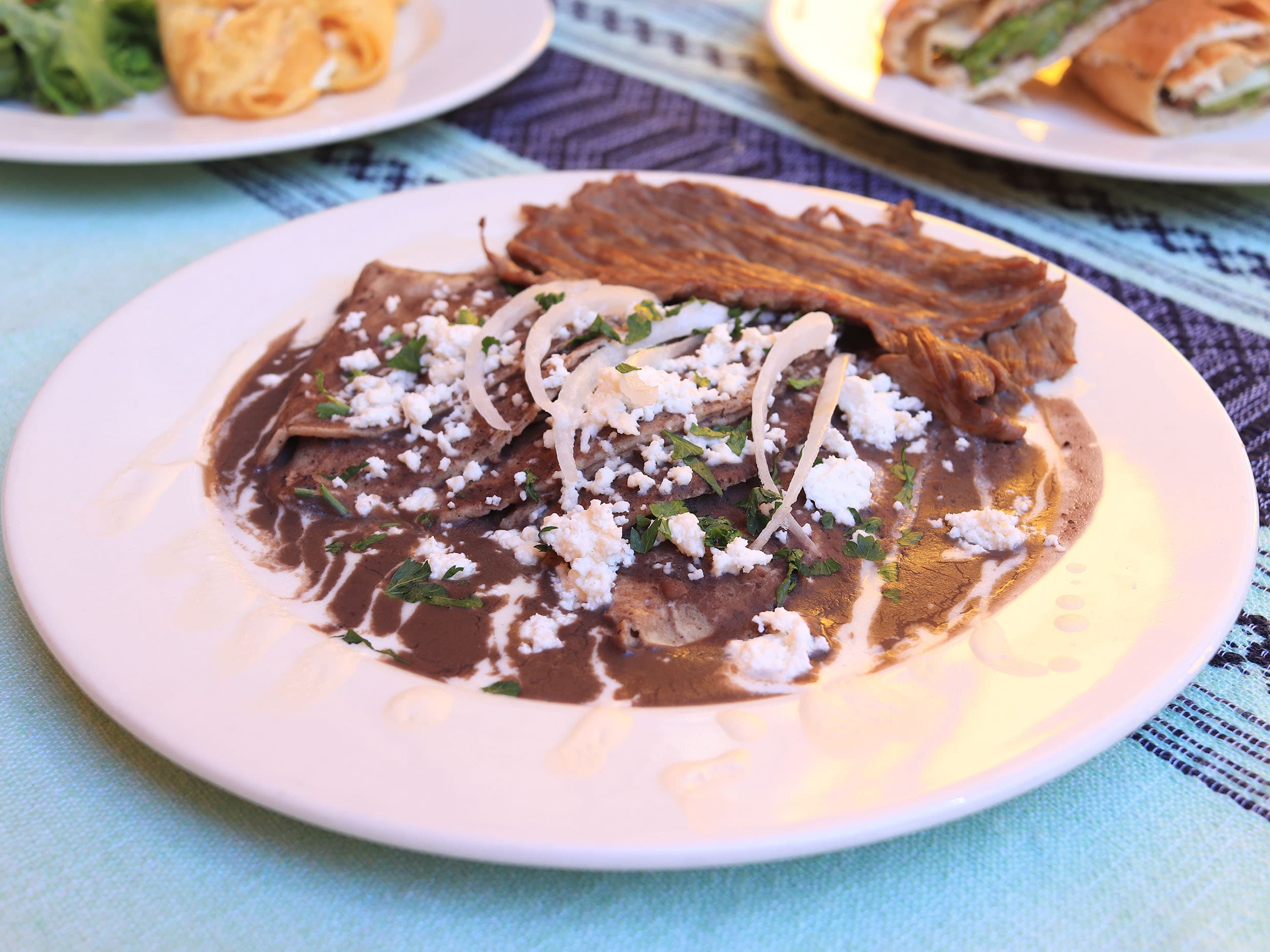 COMBO ENFRIJOLADAS+CAFE+PAN